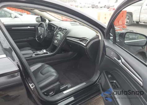 2019 Ford Fusion Titanium из США, поврежденный, VIN 3FA6P0D96KR186781
